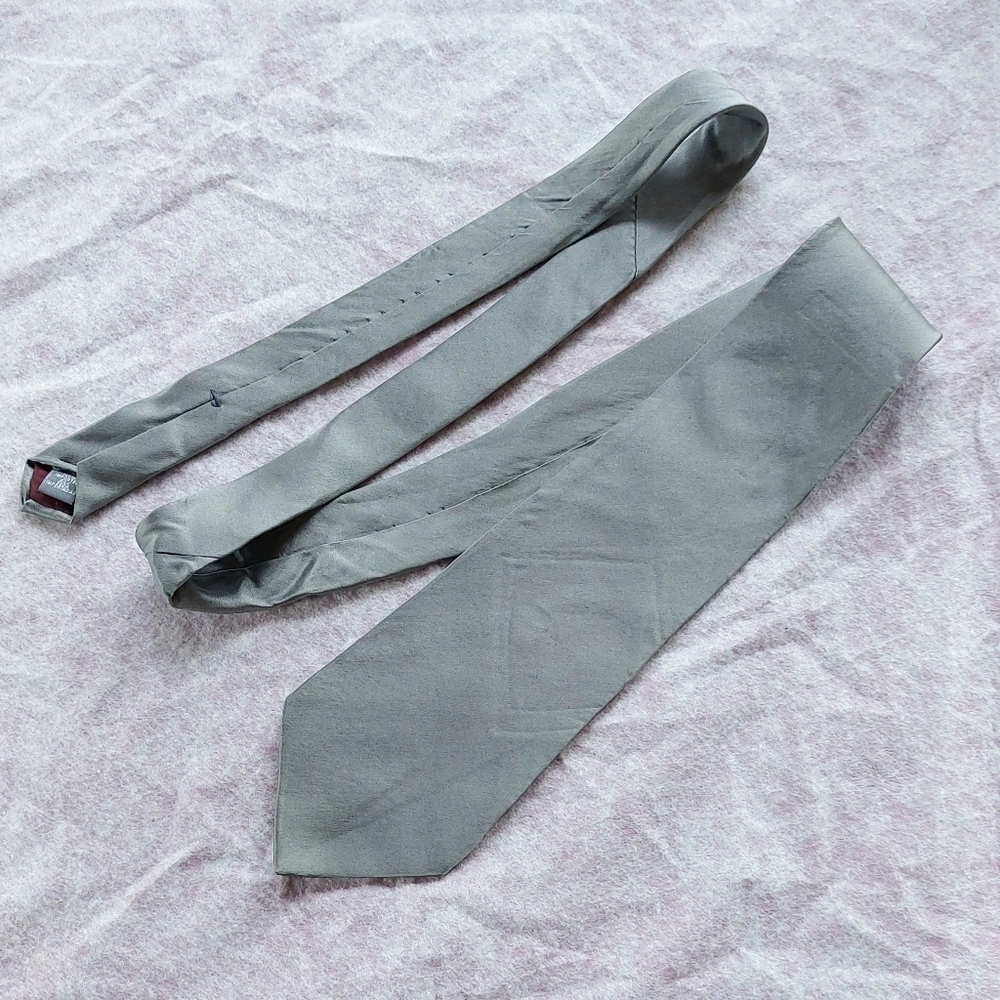 Vintage Stafford Silk Elegant Gray Mens Necktie